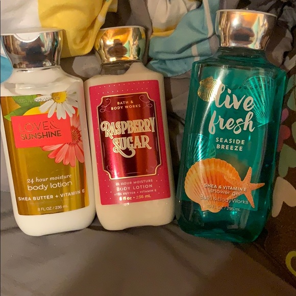 Bath & Body Works - Picture 2 of 8